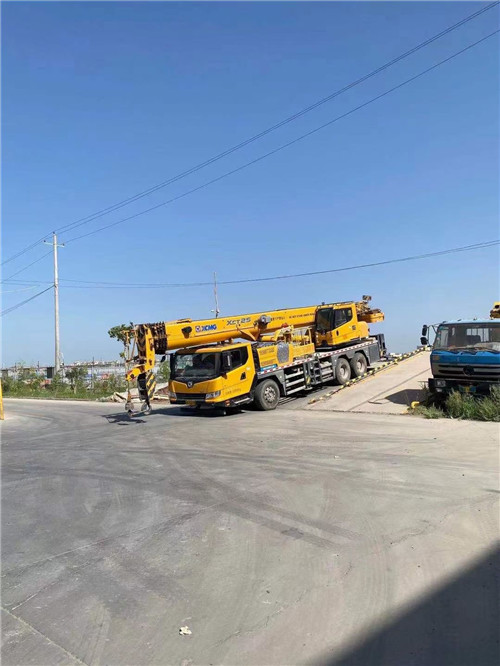 和硕县吊车作业时，可能会产生哪些额外收费项目？