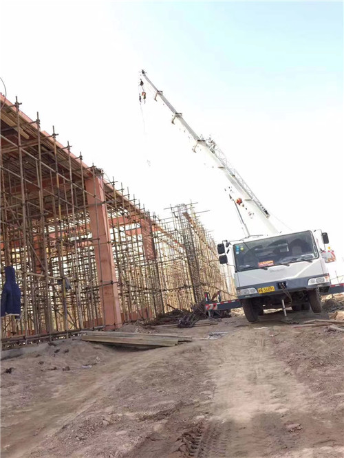 和硕县吊车作业的安全注意事项有哪些？